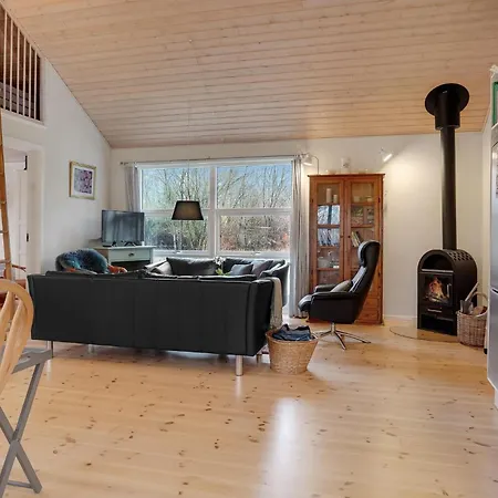 Cozy In With Kitchen Semesterbostad *